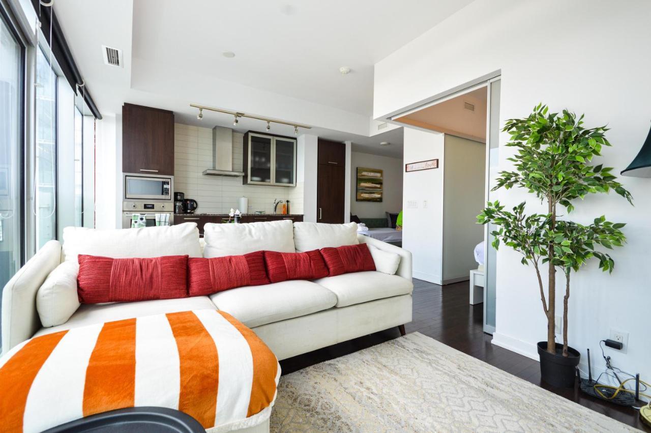 Downtown Toronto Condo Near Cn Tower, Mtcc, Rogers Center , Union Station Zewnętrze zdjęcie